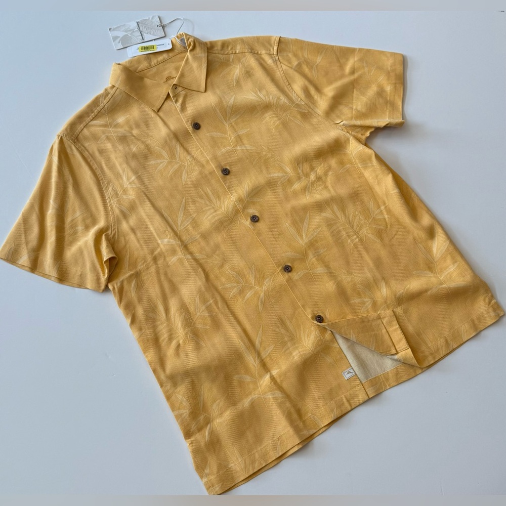NWT Tommy Bahama Men’s L Silk Camp Shirt Full Yellow Moon Luau Floral Tropical